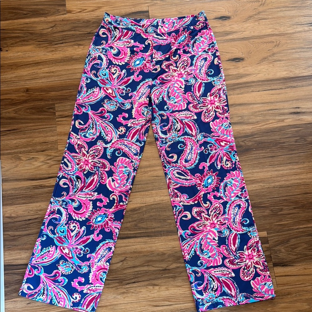 Colorful Paisley Lilly Pulitzer women’s bottoms